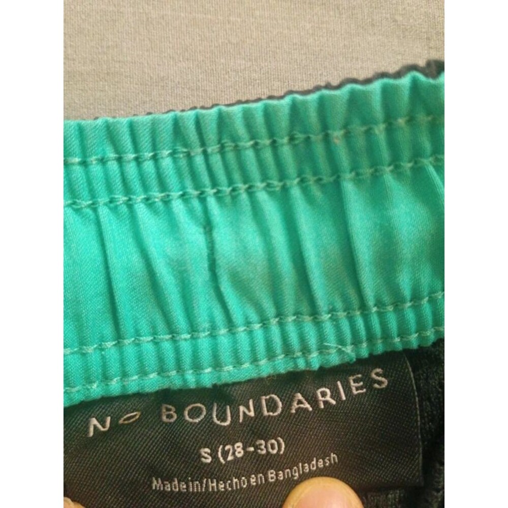 Men's trunks - Picture 3 of 3